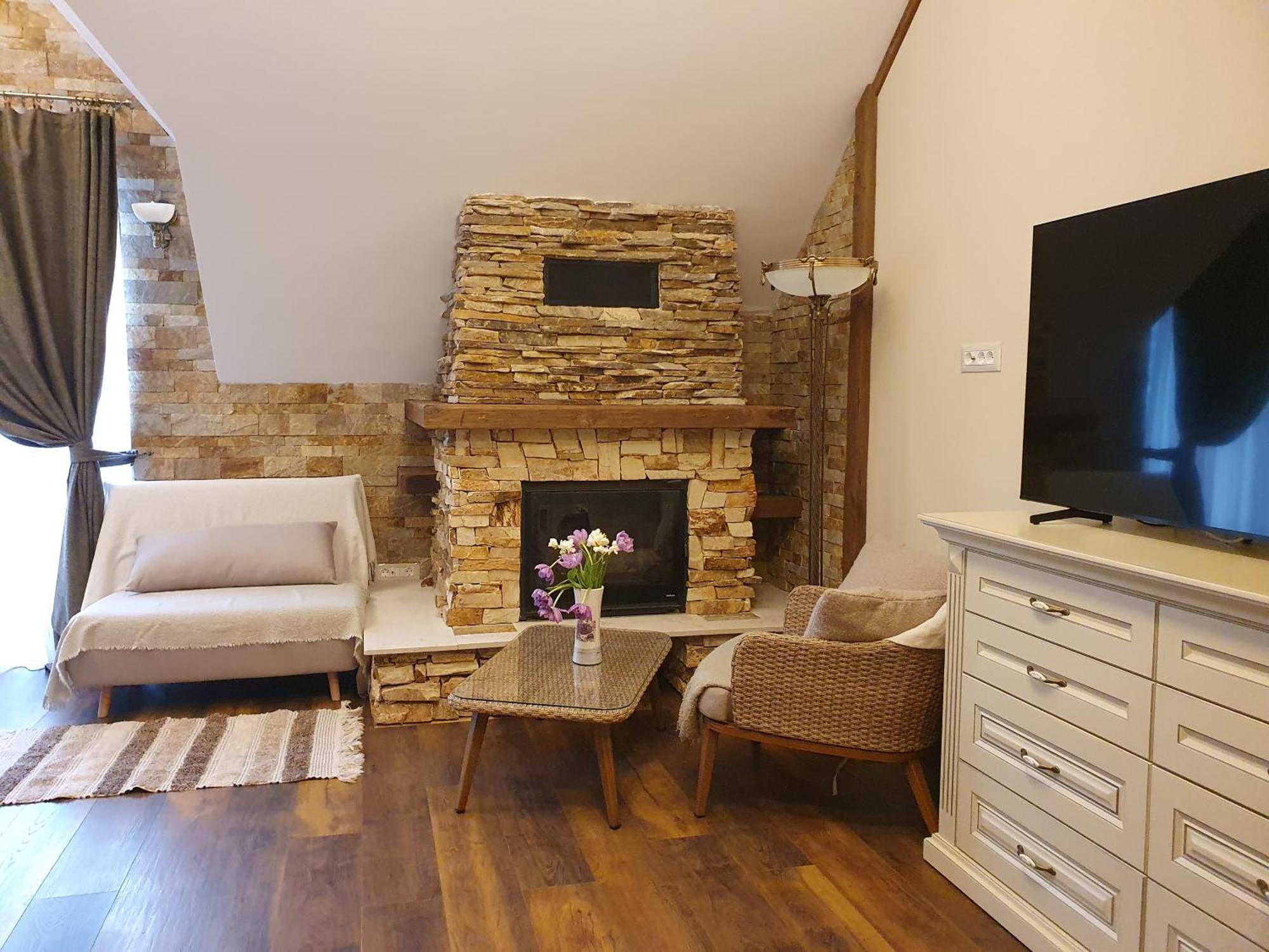 Poiana Golf Chalet 부스테니 외부 사진